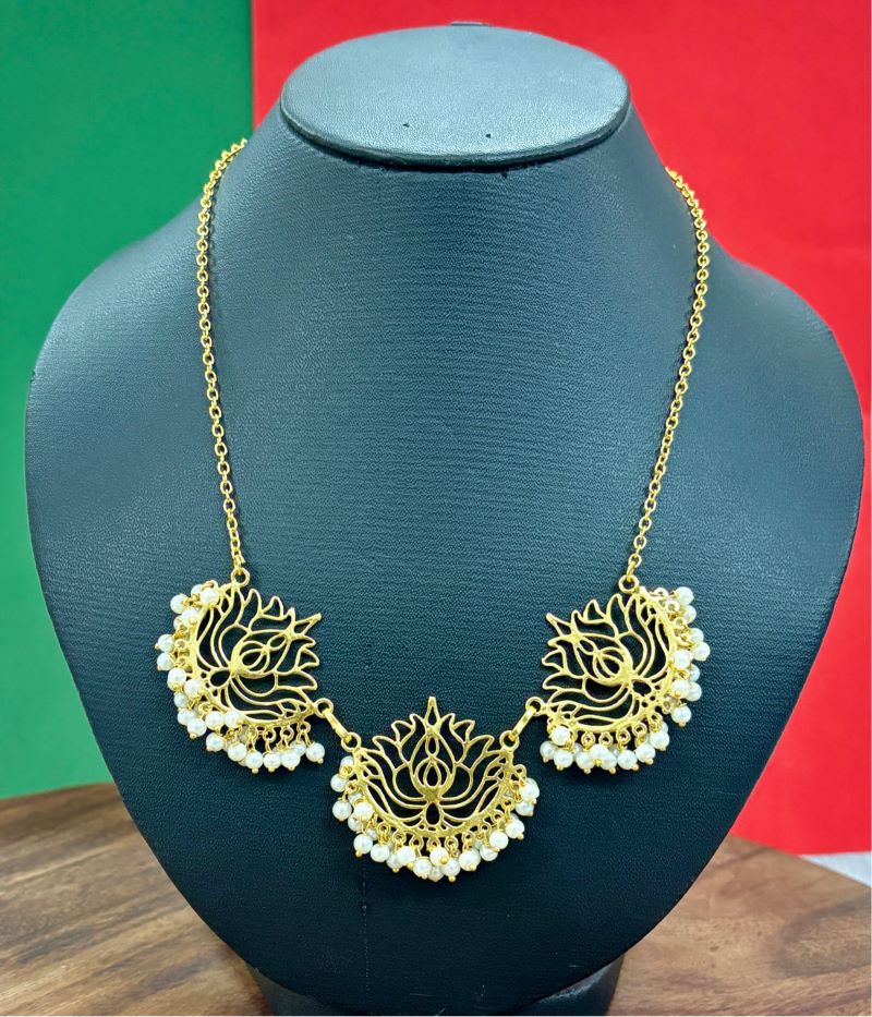 3 Lotus Pearl Filled Necklace