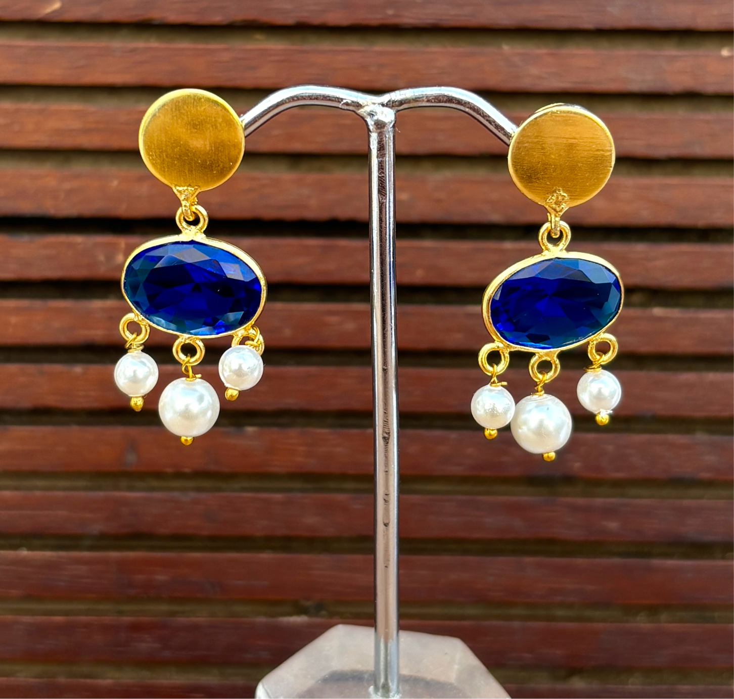 Tikli HG Oval 6 S Pearl Assembled Studs