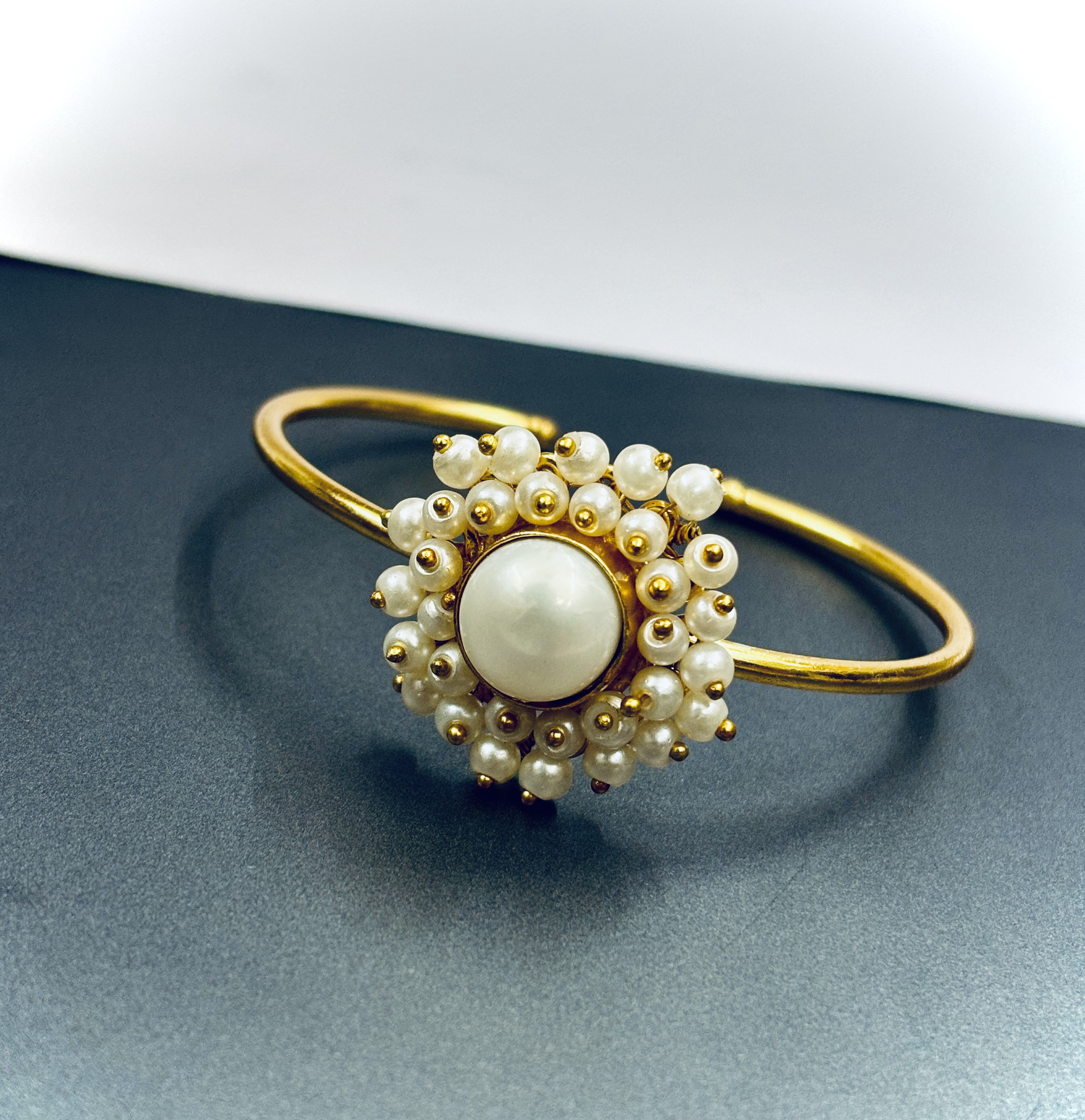 Real Pearl Collet With Pearl Filled Bangles