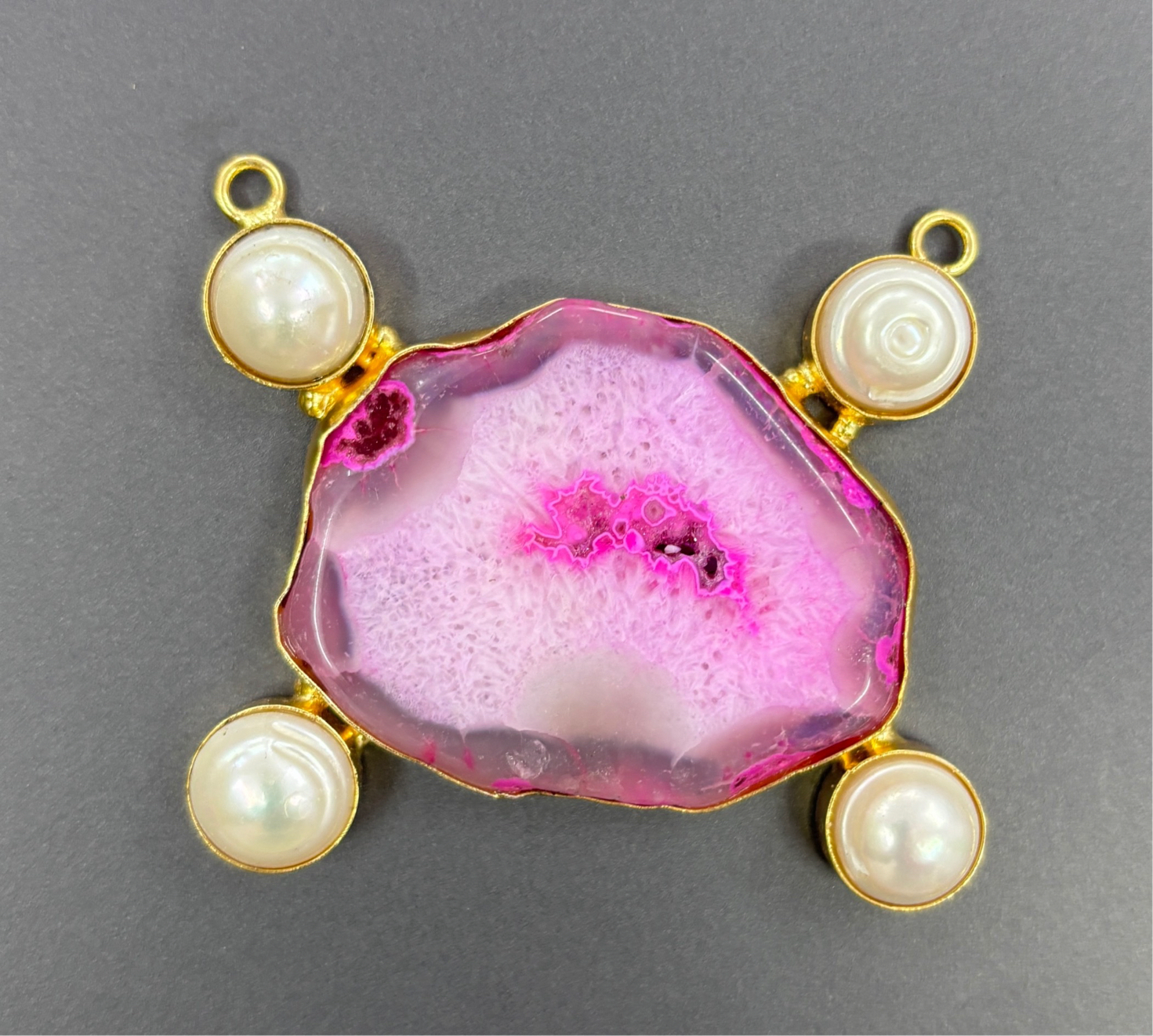 multi Stone 4 Pearl With Sollar Pendant